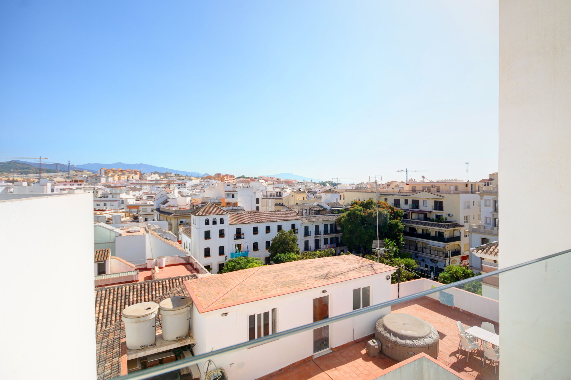 3 Bedroom Townhouse in Estepona - Photo 25
