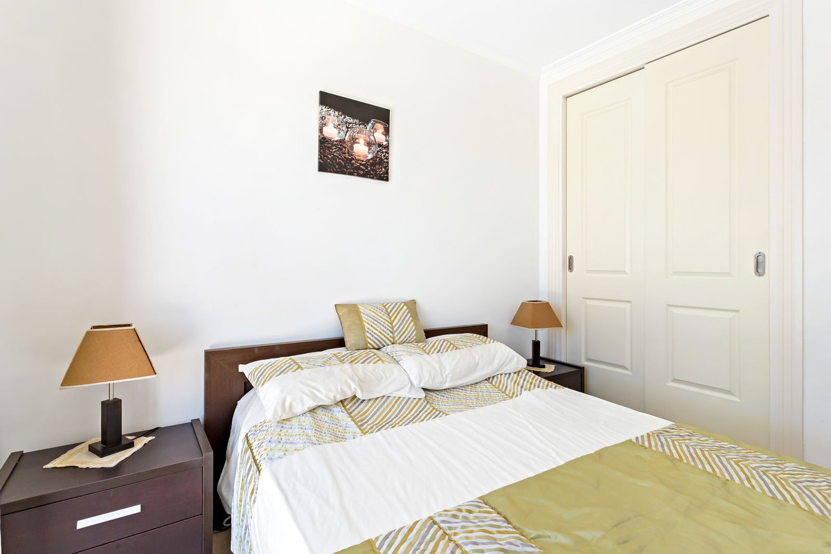 3 Bedroom Penthouse in Casares - Photo 15