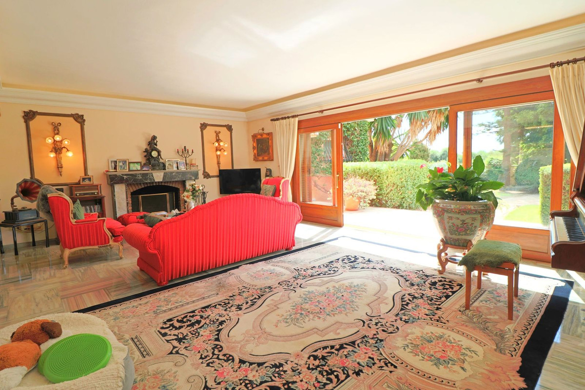 6 Bedroom Villa in Estepona - Foto 11