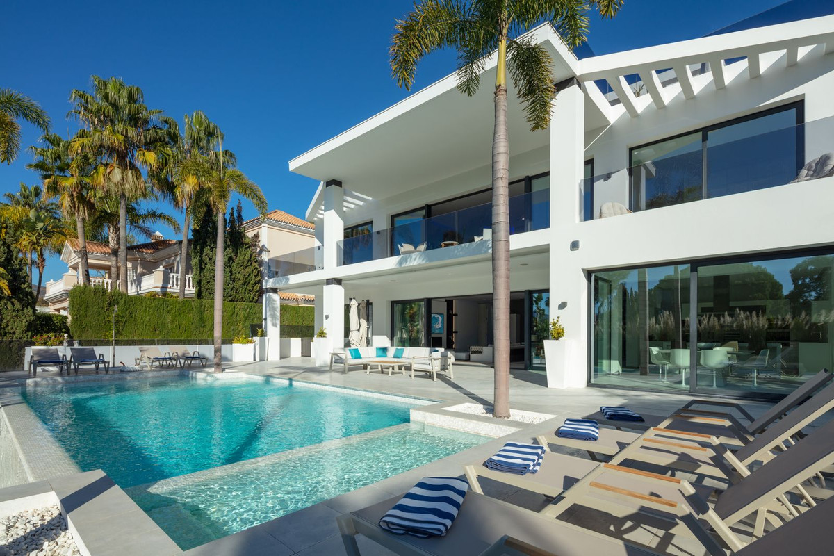 5 Bedroom Villa in Marbella - Foto 6