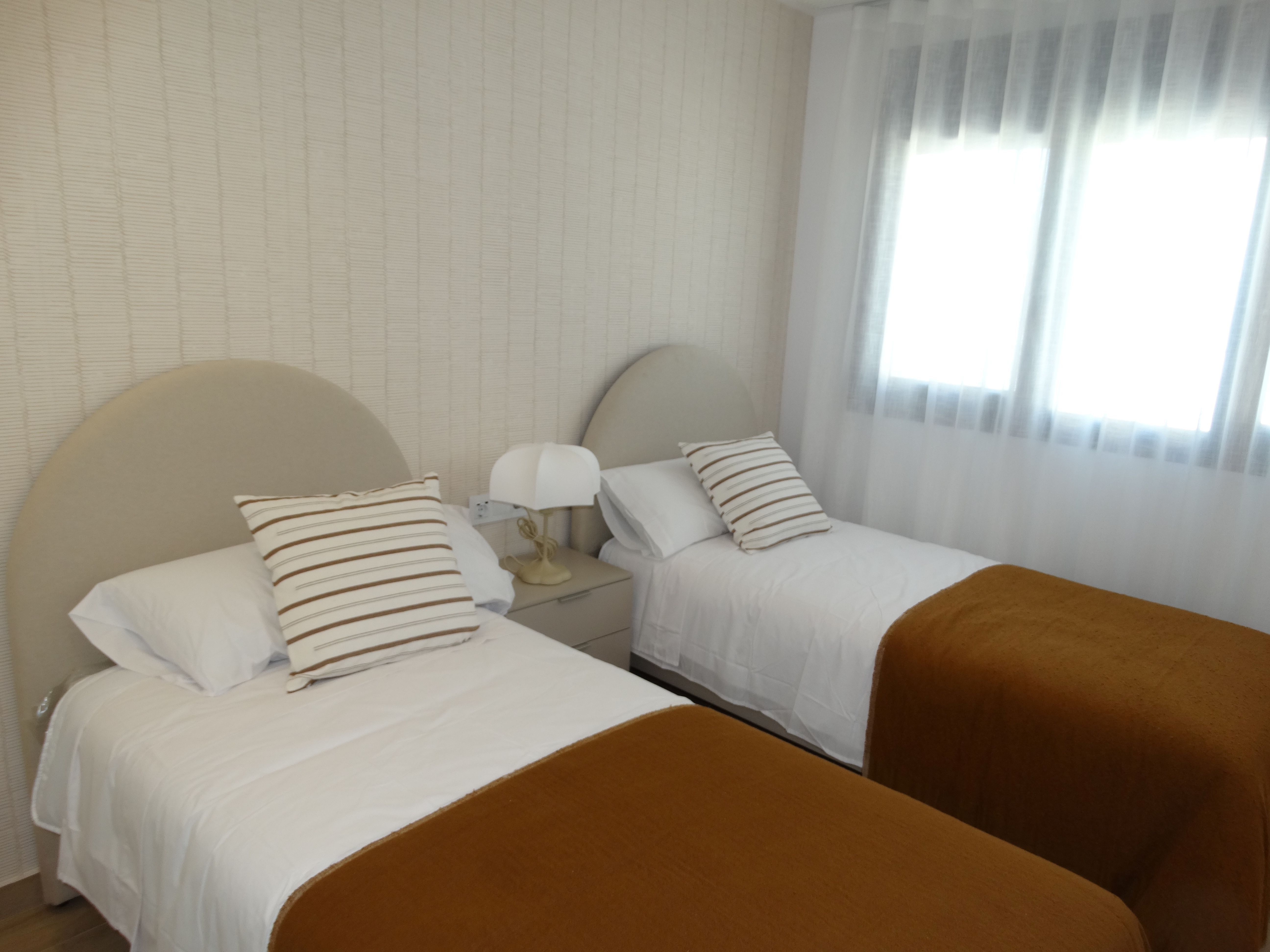 Villa de 2 chambres avec piscine à Alicante, Espagne – Photo 12