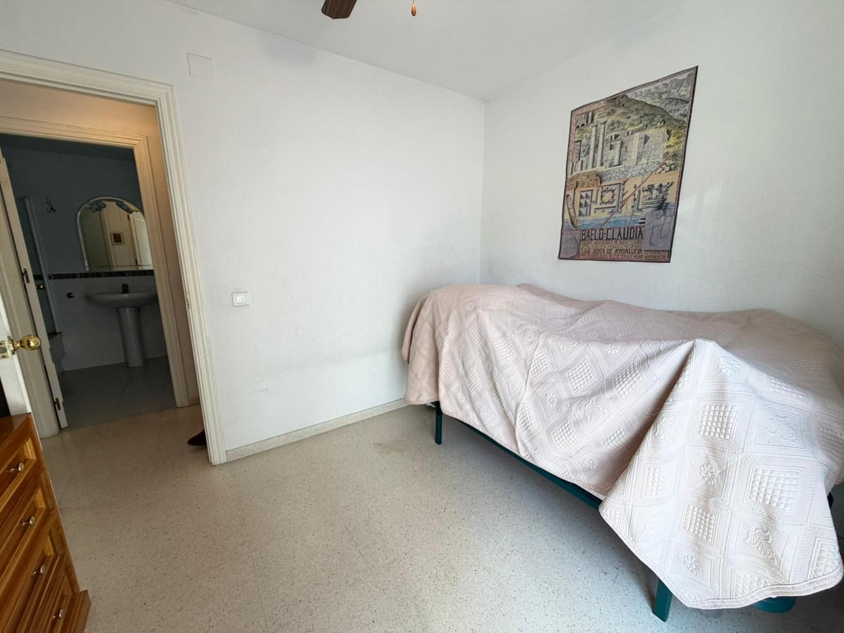 3 Bedroom Apartment in Fuengirola - Foto 23
