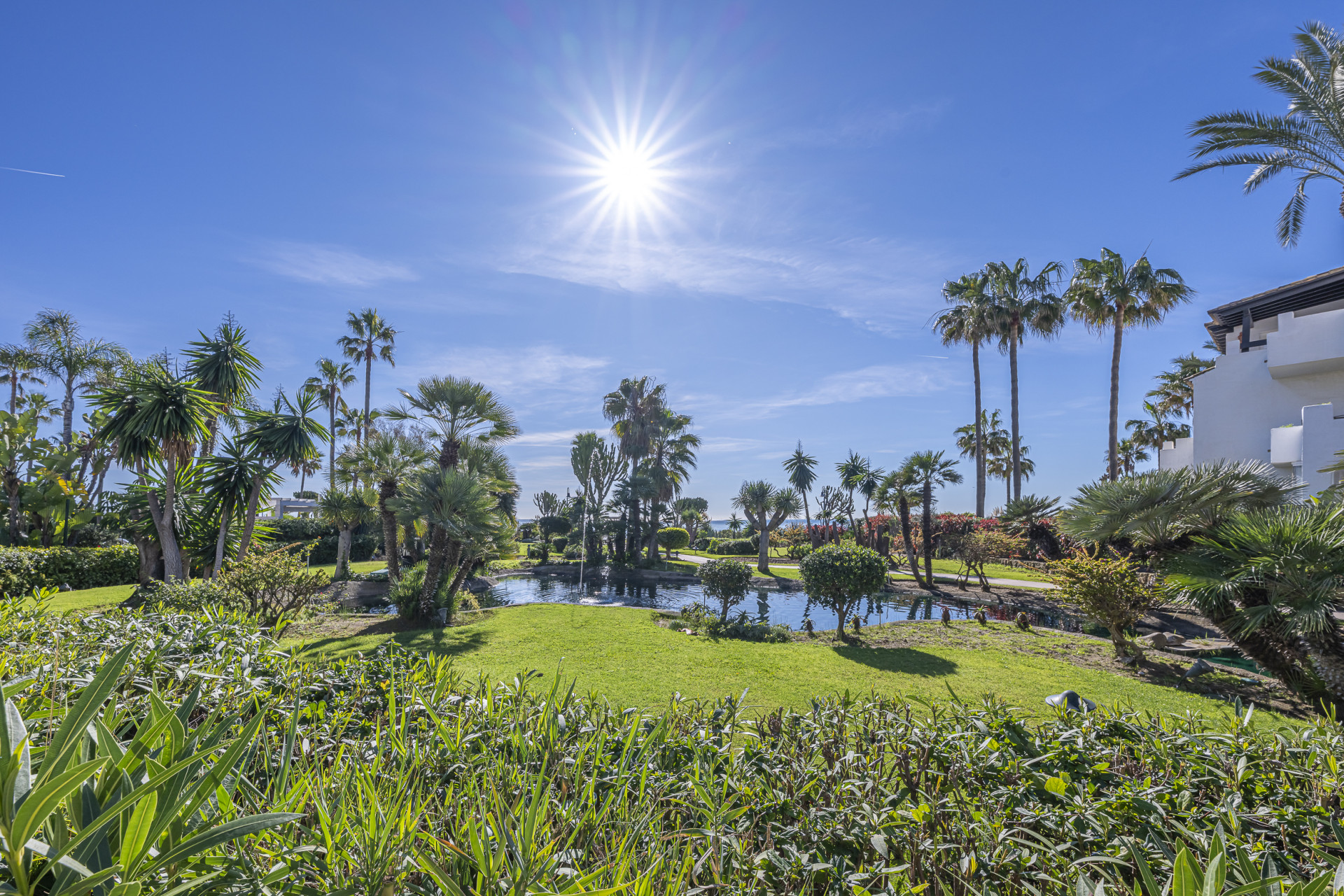 3 Bedroom Apartment in Estepona - Foto 41
