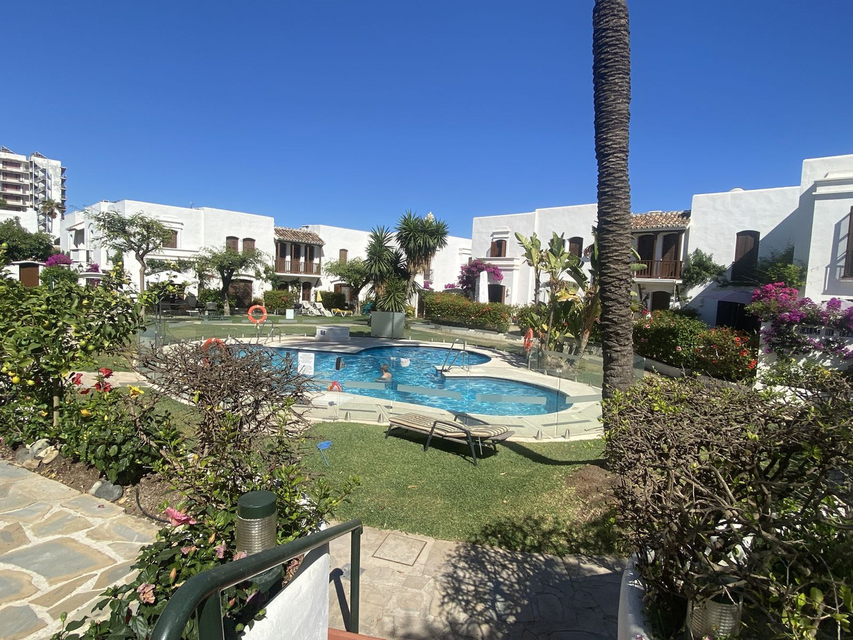 Townhouse in Estepona