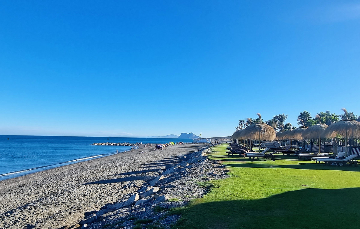 2,536 m² Plot in Sotogrande - Photo 17