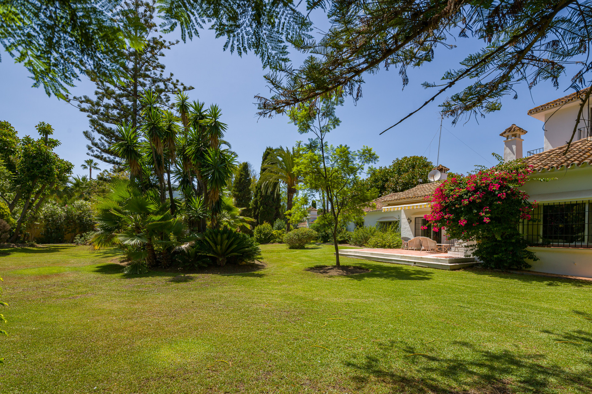 6 Bedroom Villa in San Pedro de Alcántara - Photo 29