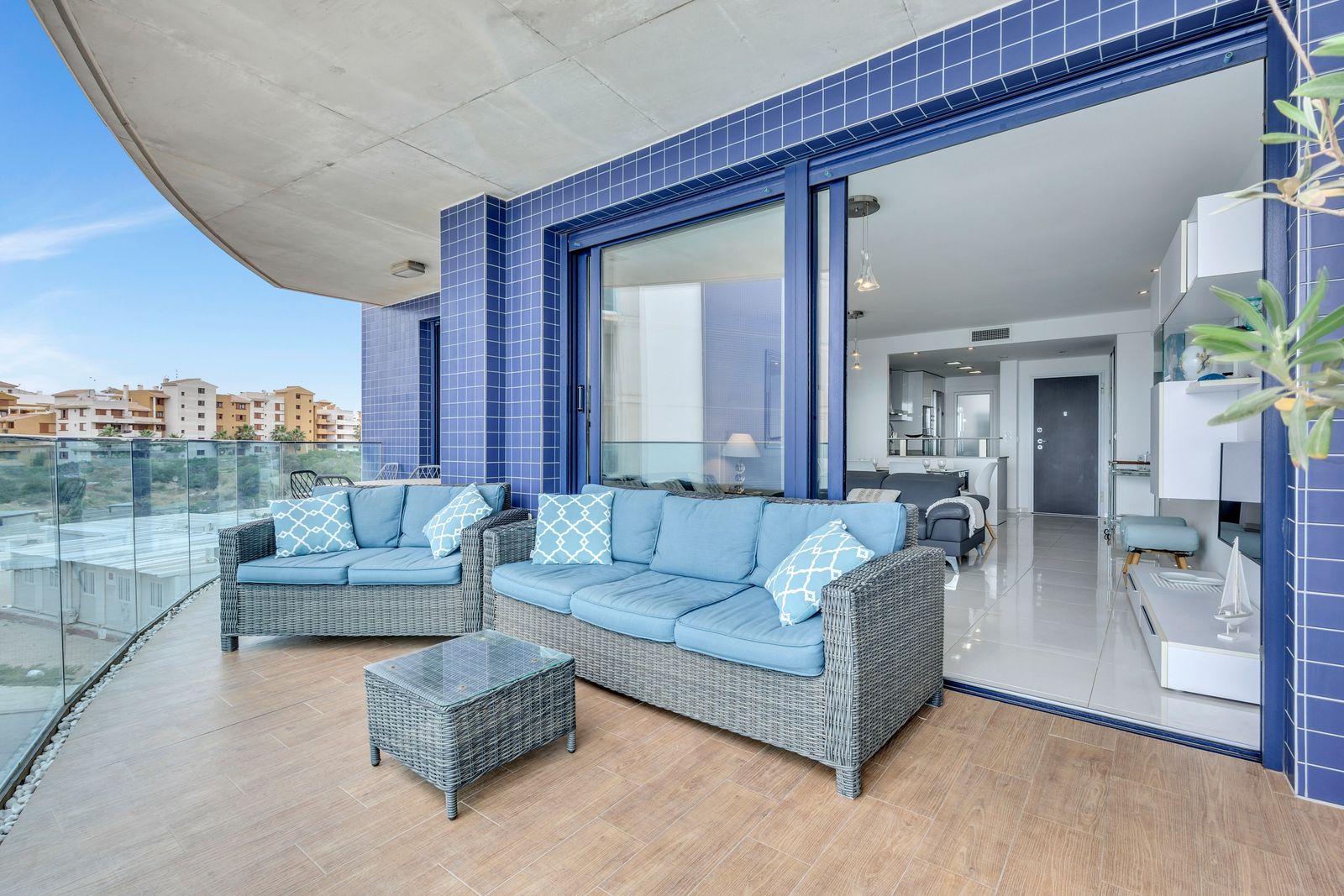 Apartamento com 3 quartos com vista mar em Alicante, Espanha – Foto 3