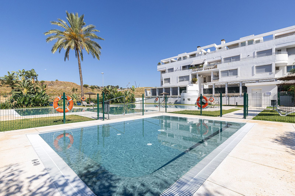 3 Bedroom Penthouse in Mijas - Photo 2