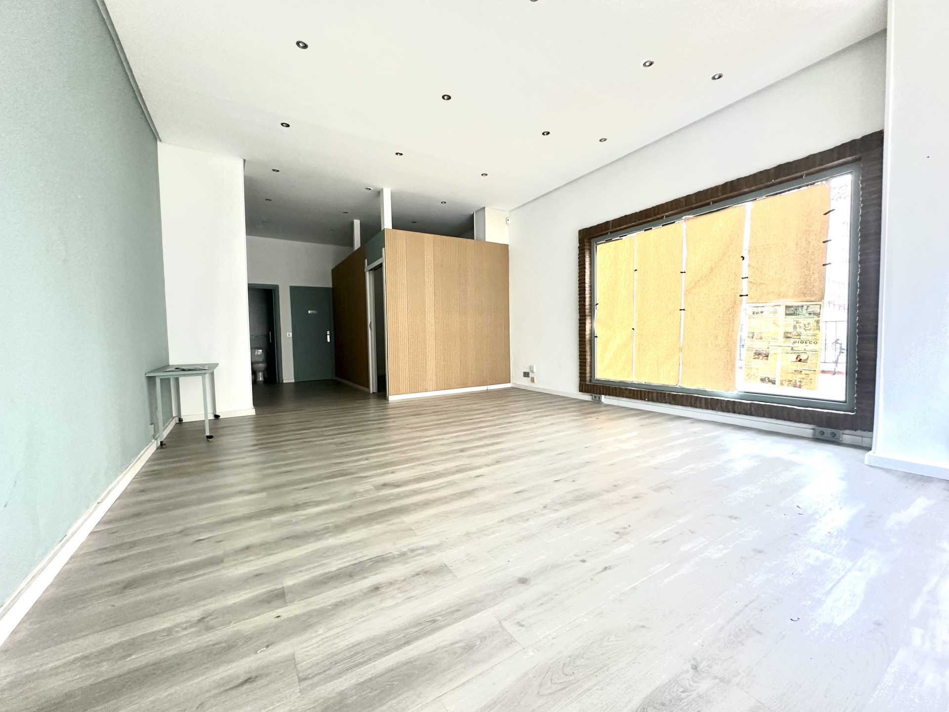 Commercial premises in Malaga, Spain – Photo 1