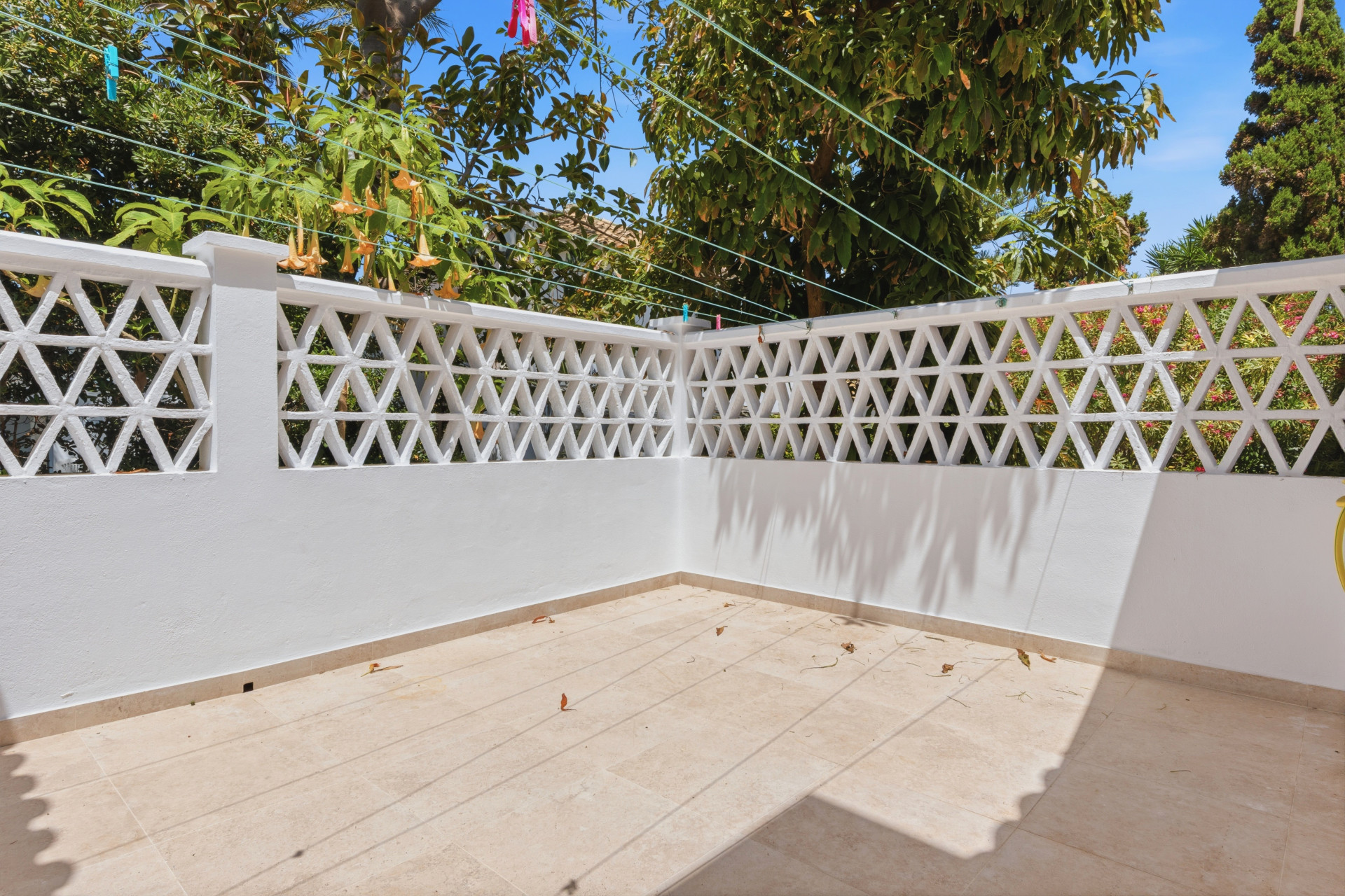 7 Bedroom Villa in Estepona - Photo 12