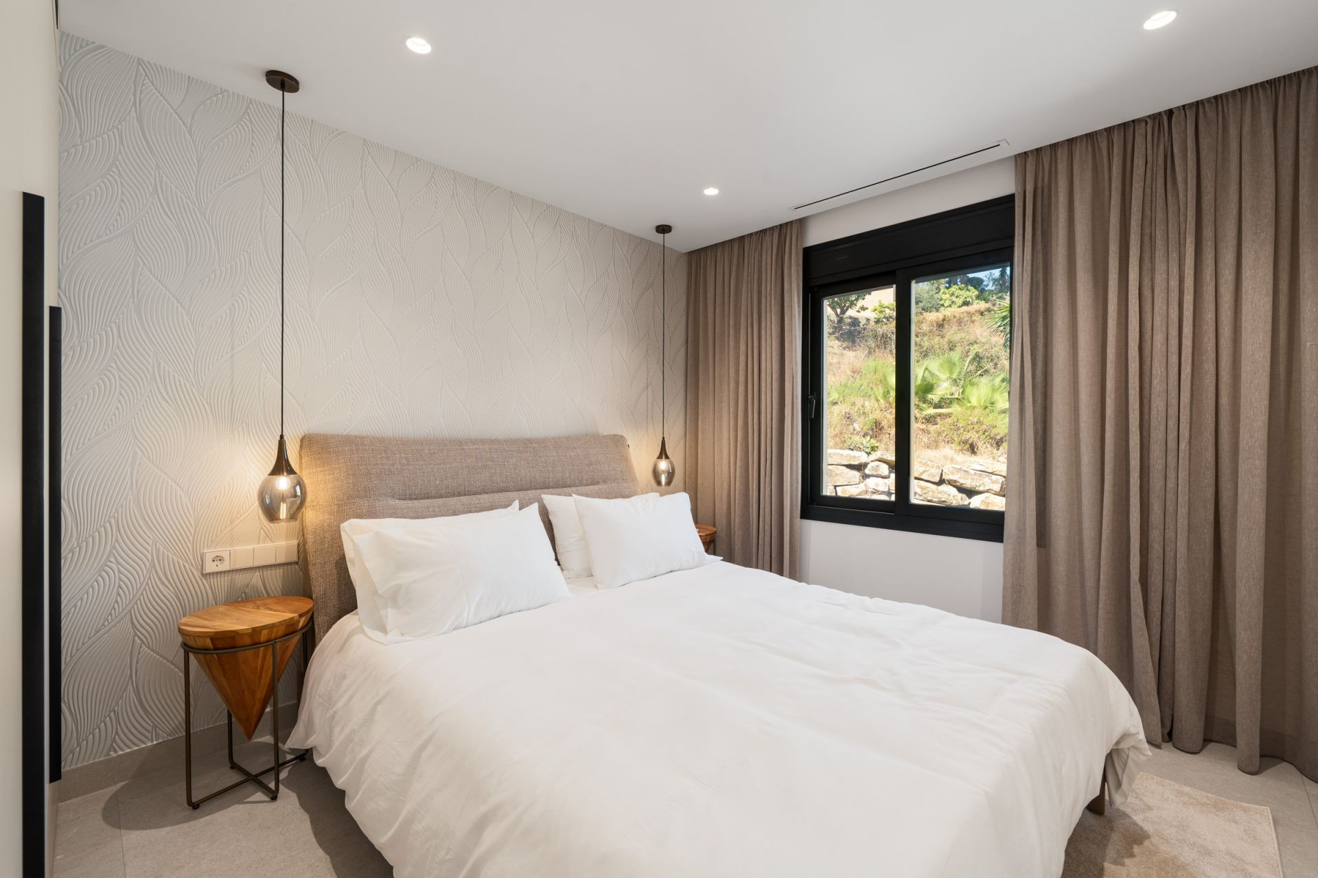 3 Bedroom Apartment in Marbella - Photo 17