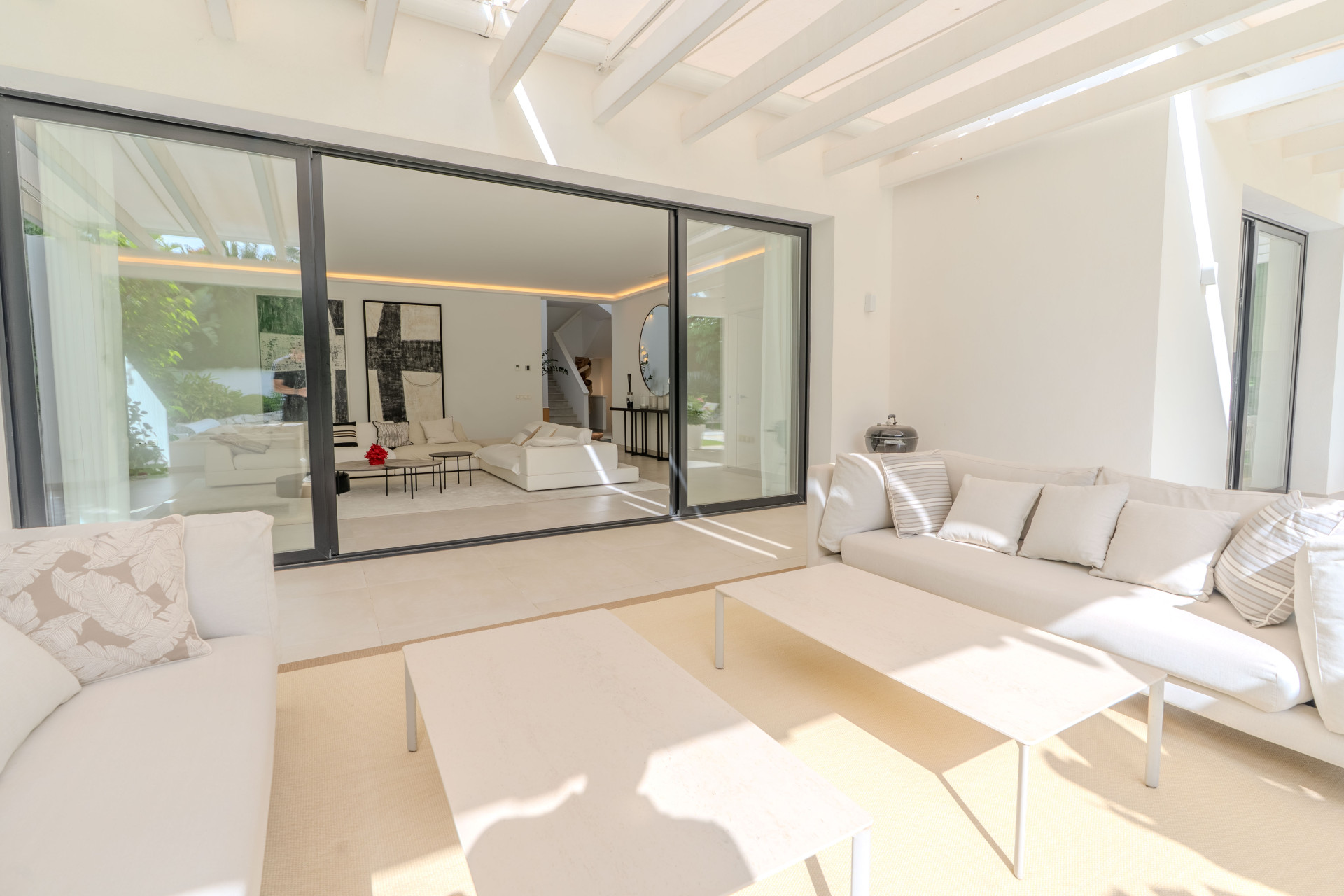 5 Bedroom Villa in Marbella - Photo 45