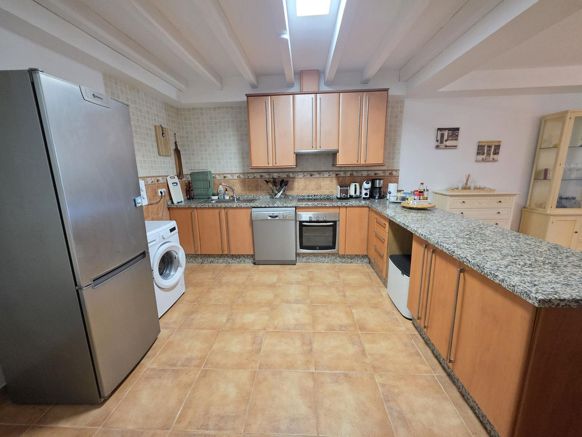 5 Bedroom Townhouse in Coín - Foto 40
