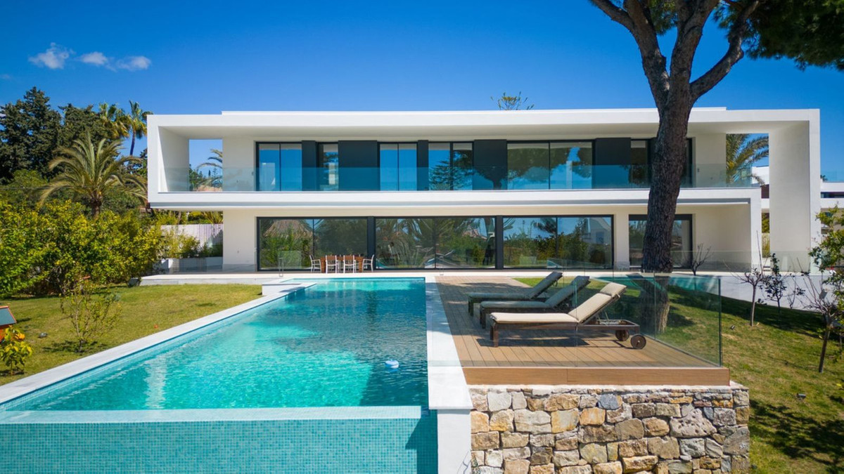Villa in Marbesa