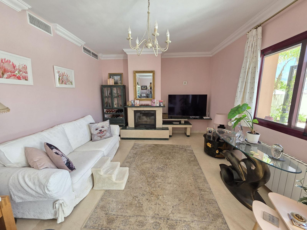 5 Bedroom Townhouse in Coín - Foto 14