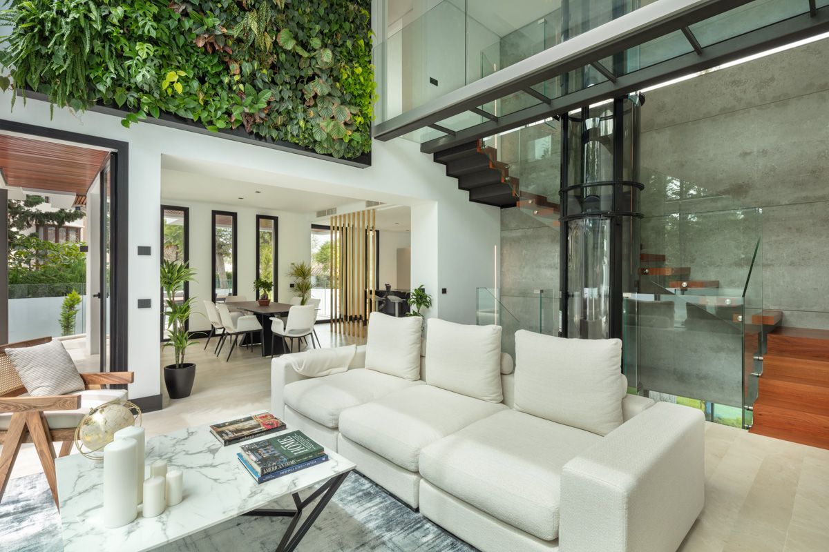 5 Bedroom Villa in Marbella - Photo 16