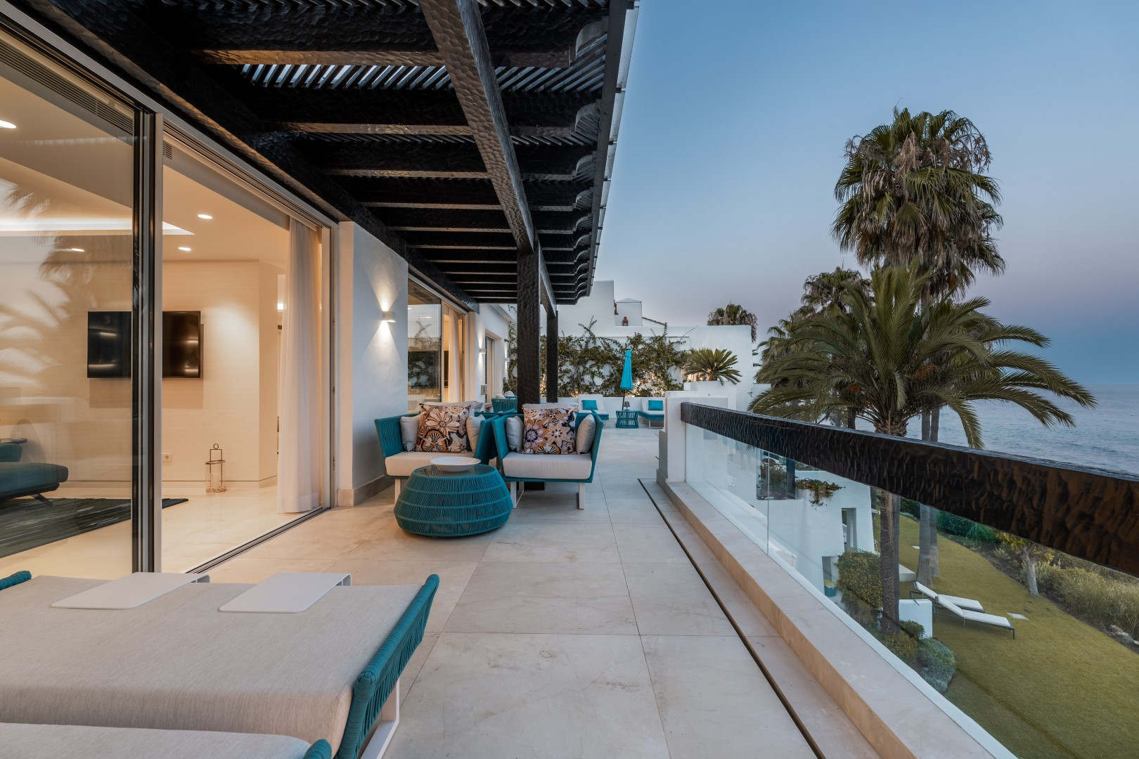 6 Bedroom Apartment in Marbella - Photo 19