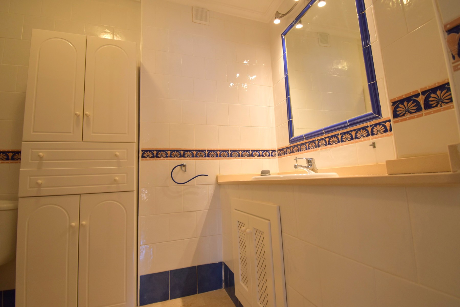 Apartamento com 2 quartos com piscina em Alicante, Espanha – Foto 13