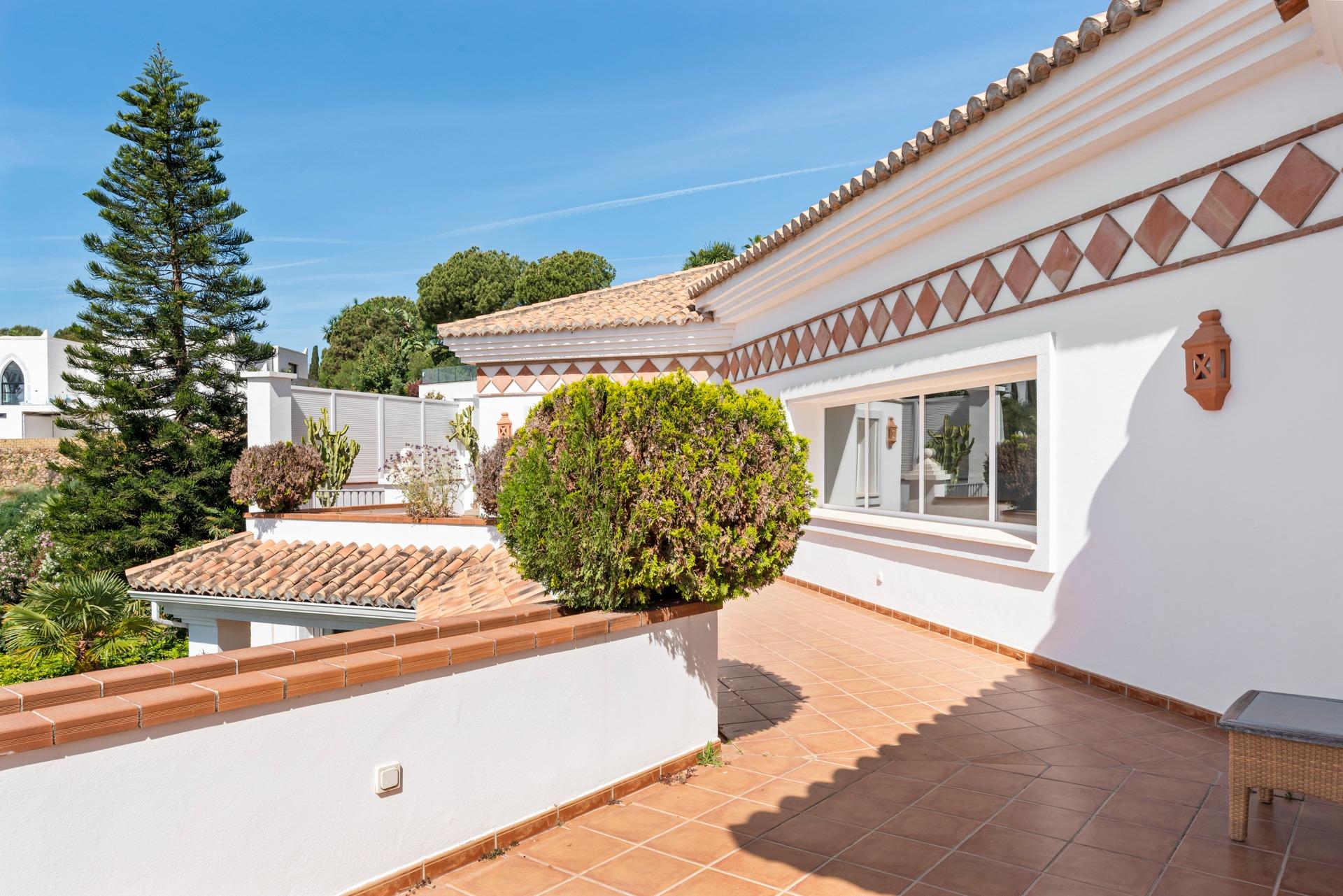 6 Bedroom Villa in Benahavís - Foto 11