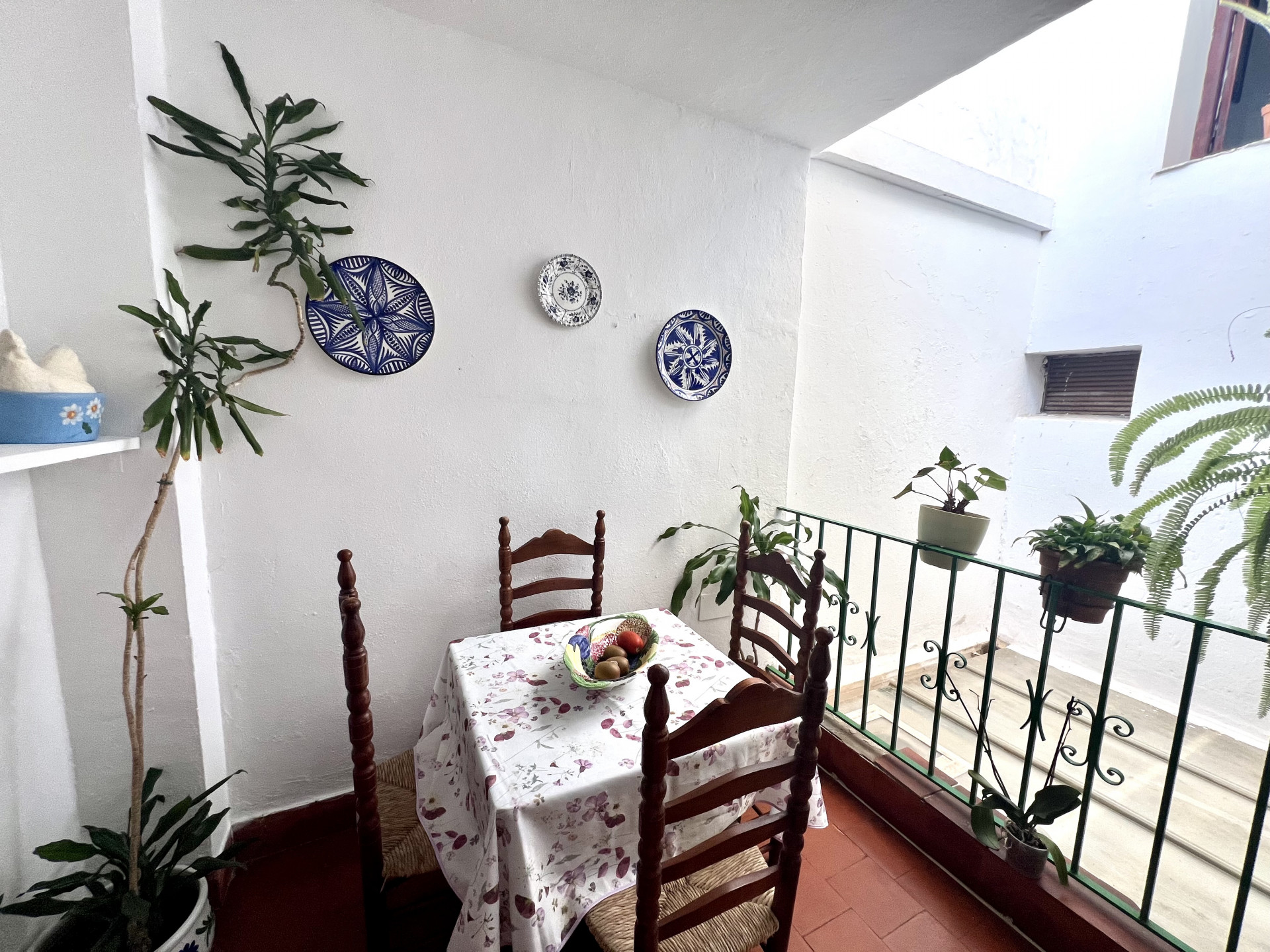 7 Bedroom Villa in Marbella - Photo 4