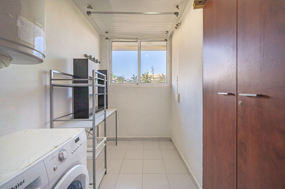 2 Bedroom Apartment in Marbella - Photo 12