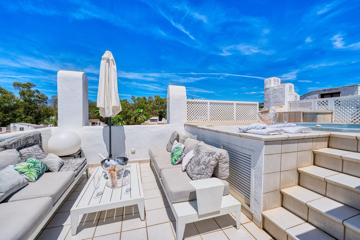 Apartamento com 5 quartos com piscina em Málaga, Espanha – Foto 10
