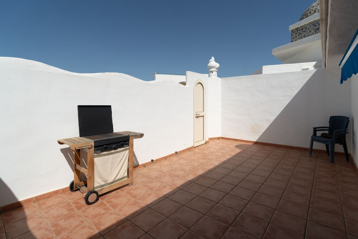 3 Bedroom Penthouse in Benalmádena - Photo 22