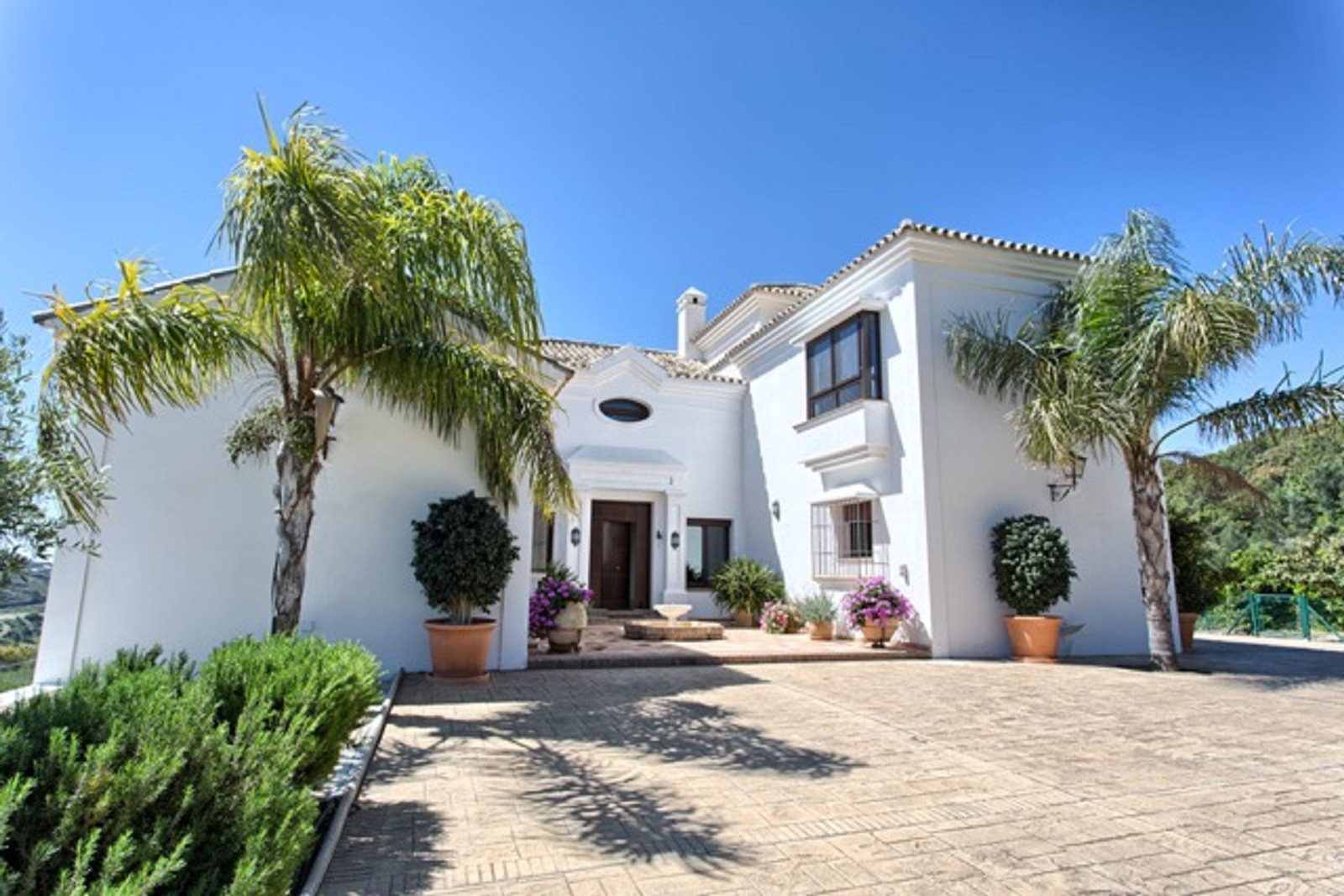 5 Bedroom Villa in Benahavís - Foto 3