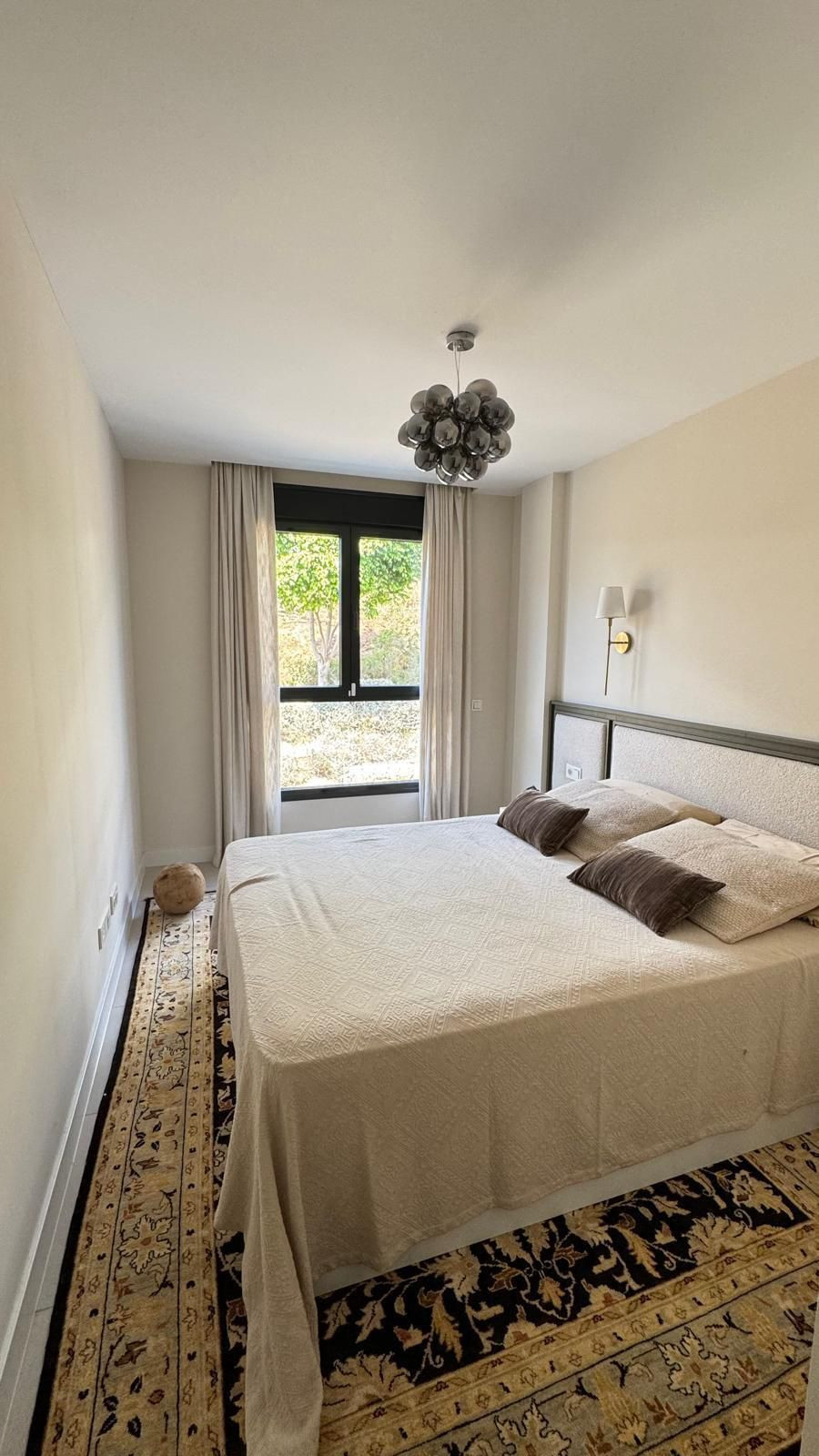 3 Bedroom Apartment in Estepona - Photo 12