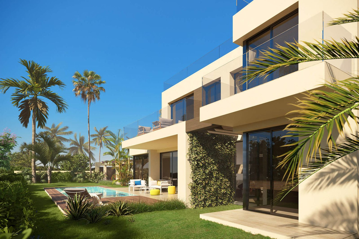 3 Bedroom Villa in Estepona - Photo 6