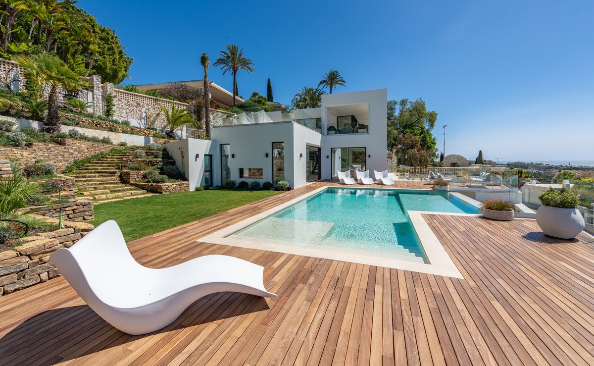 5 Bedroom Villa in Marbella