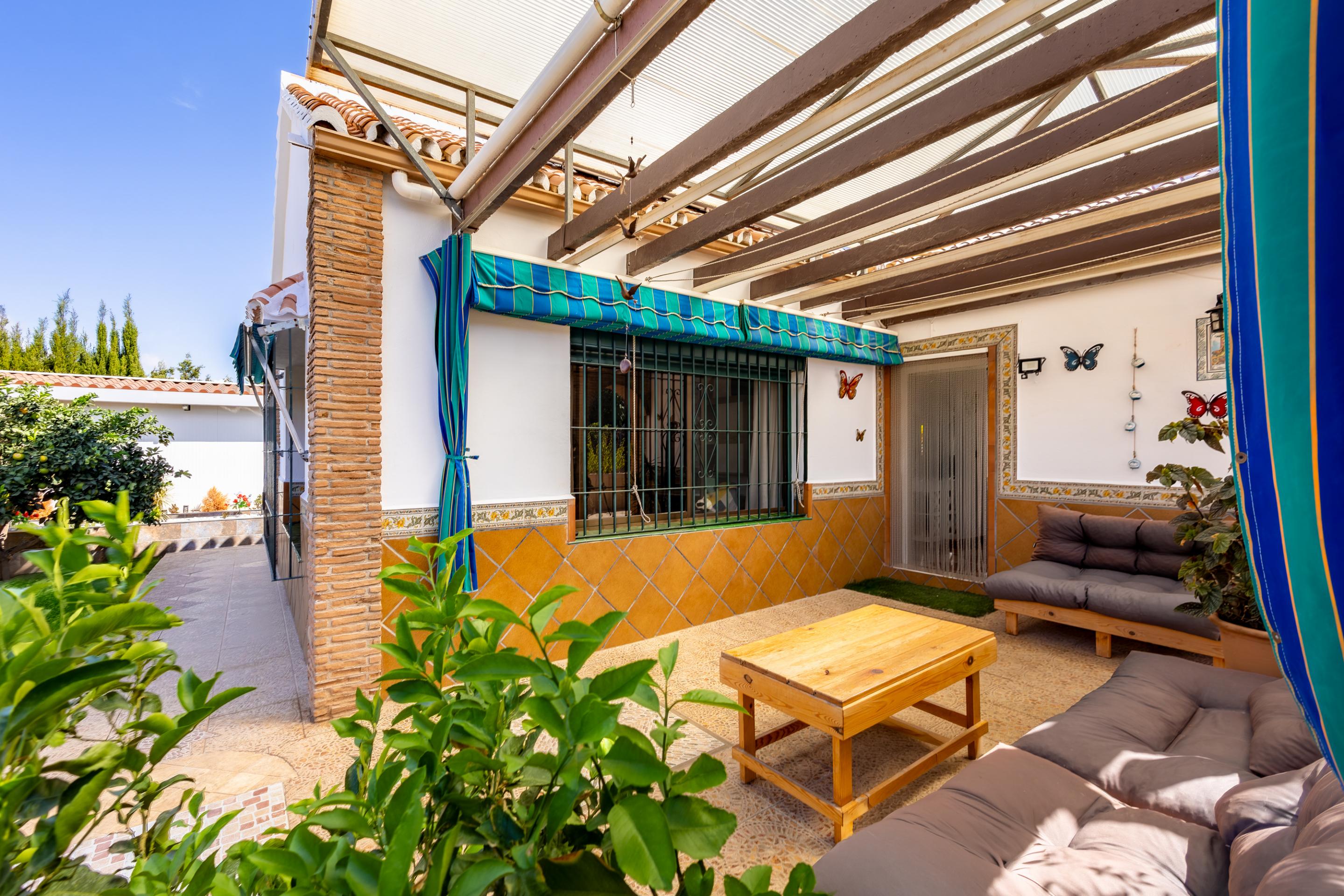 3 Bedroom Villa in Alhaurín de la Torre - Photo 3