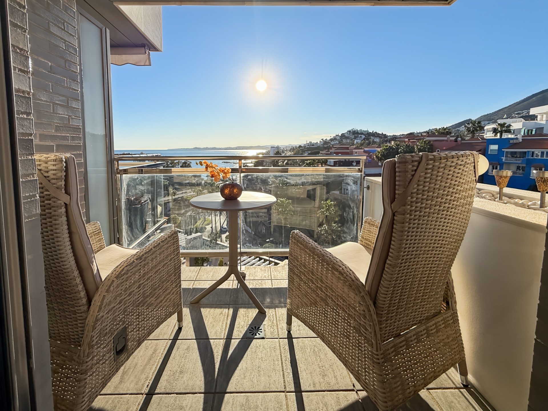 2 Bedroom Apartment in Benalmádena - Foto 4