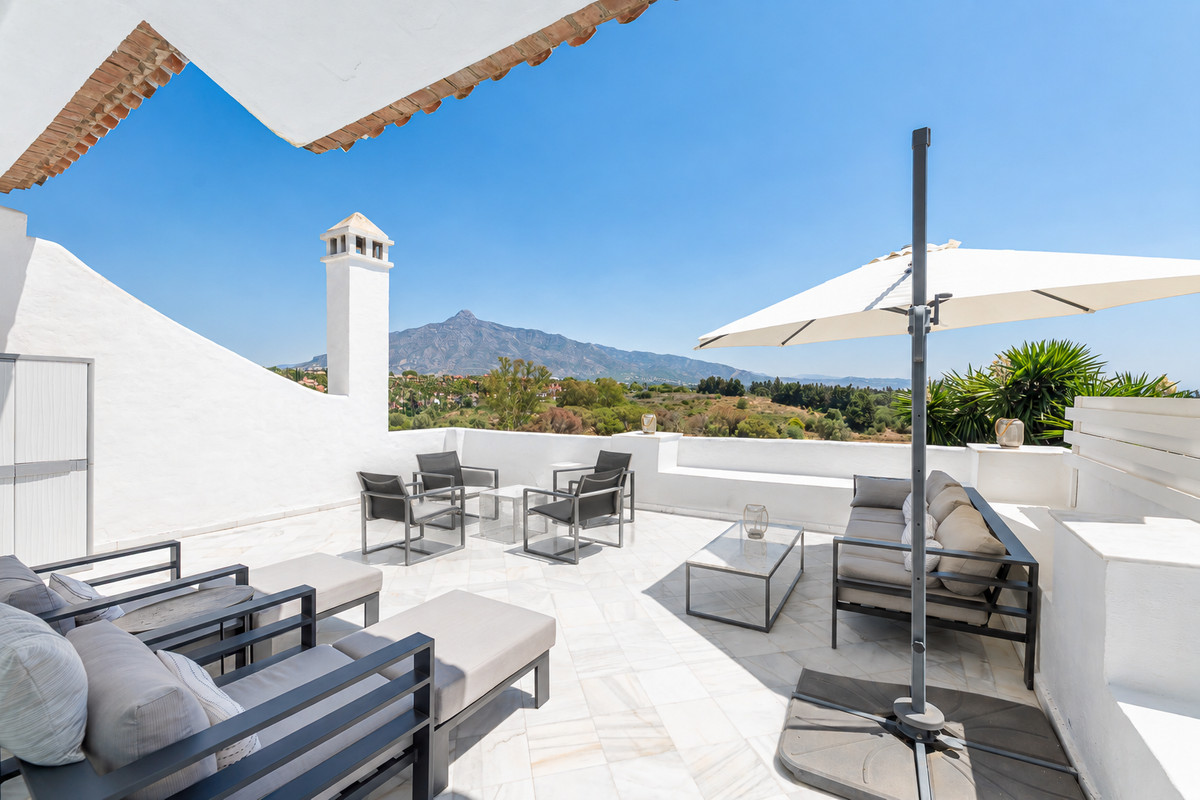 Townhouse in Nueva Andalucia