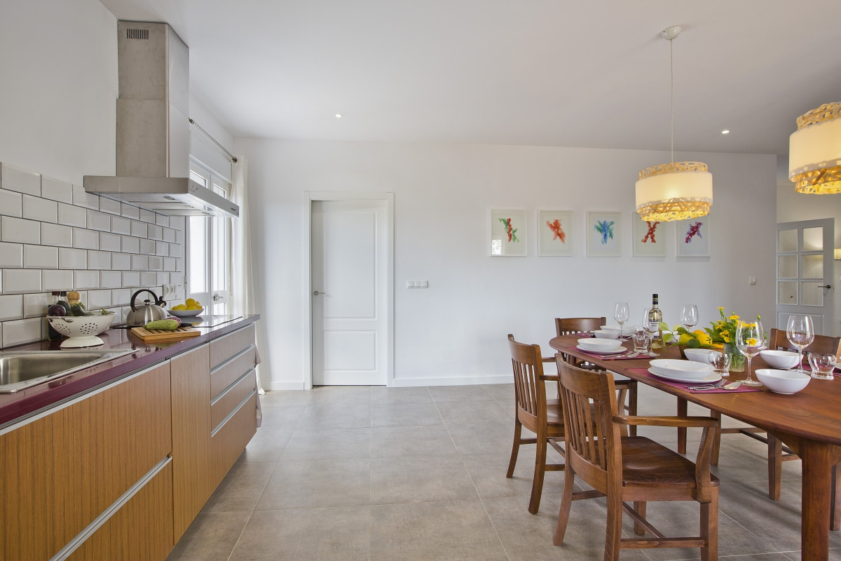Chalet de 3 dormitorios con piscina en Málaga – Foto 12