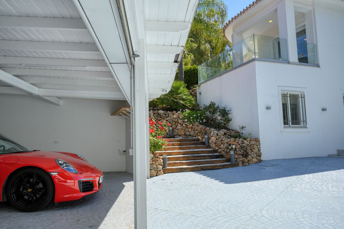 4 Bedroom Villa in Benahavís - Foto 14