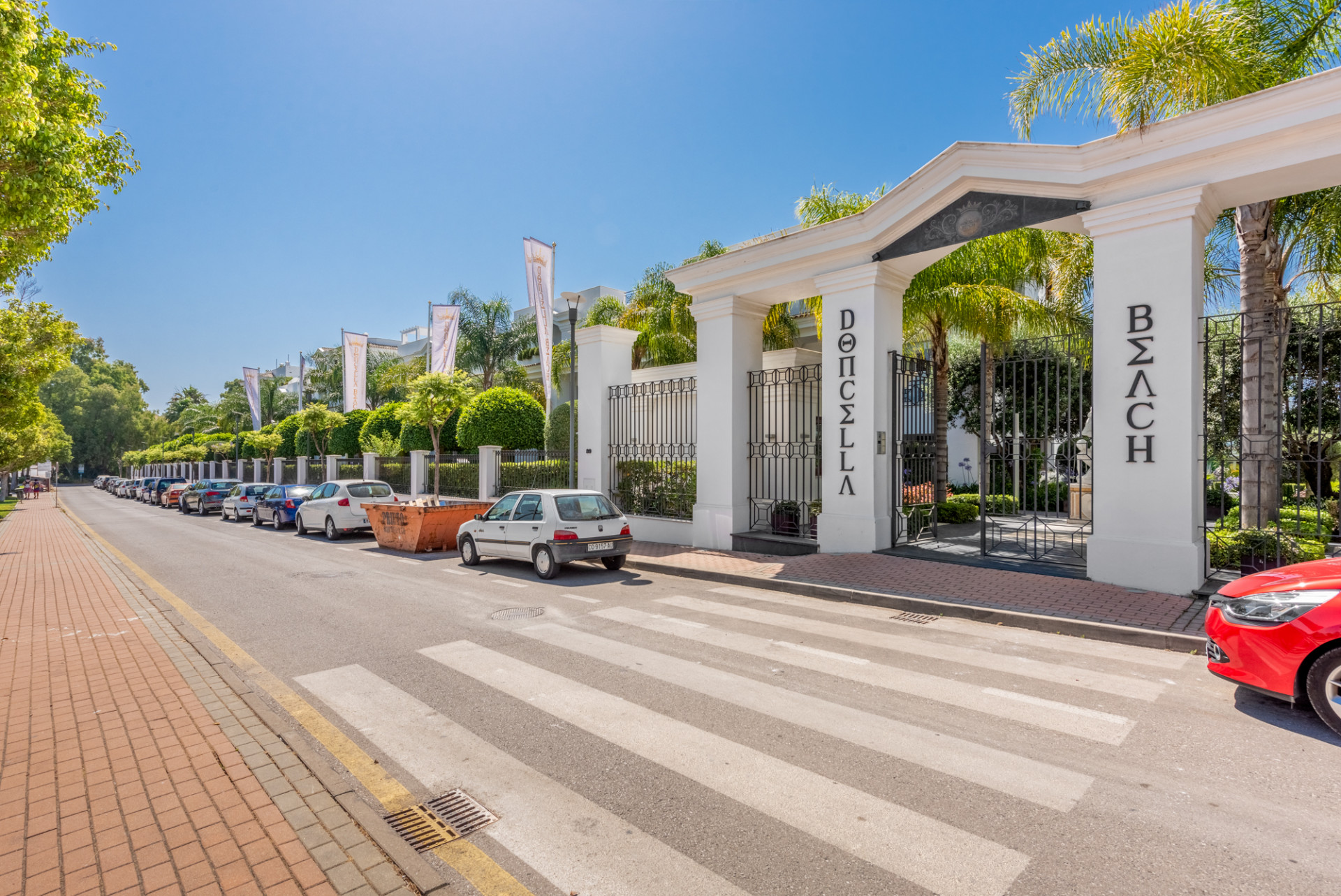 2 Bedroom Apartment in Estepona - Photo 29