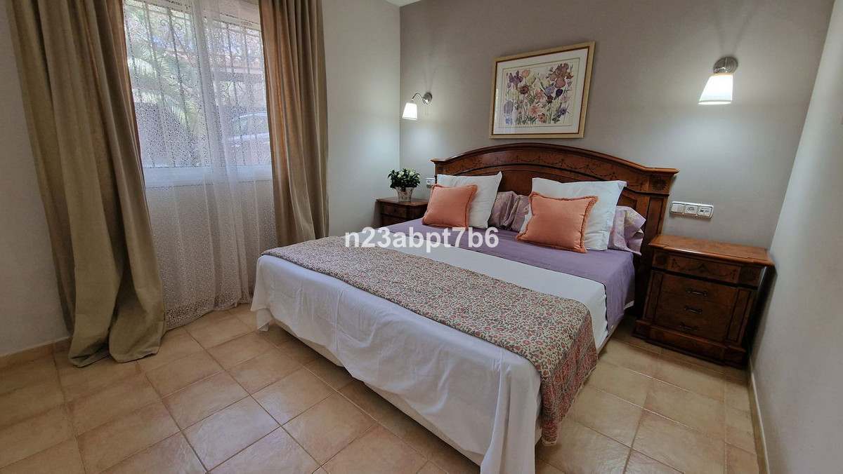 4 Bedroom Villa in Marbella - Foto 11