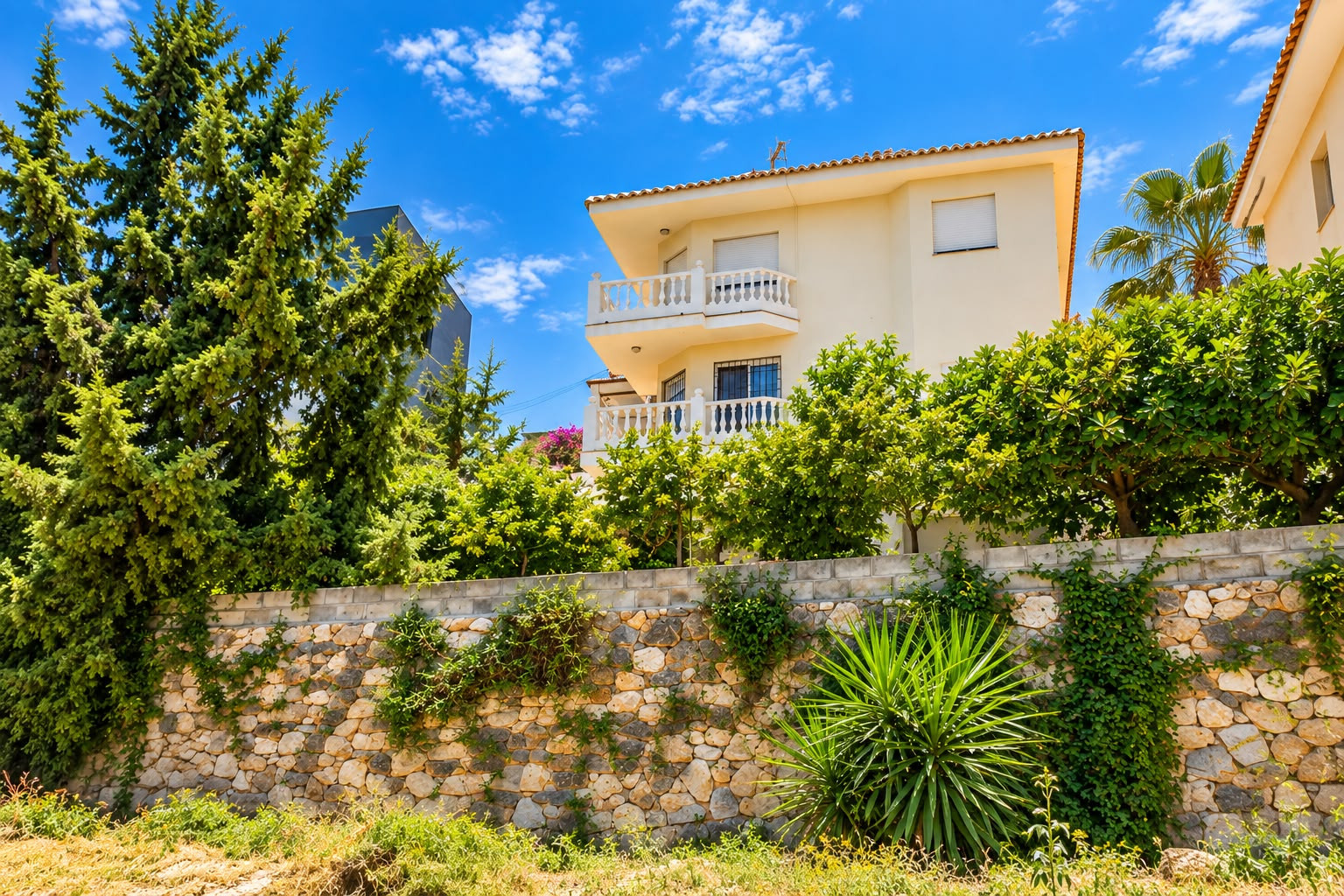 9 Bedroom Villa in Mijas - Photo 2