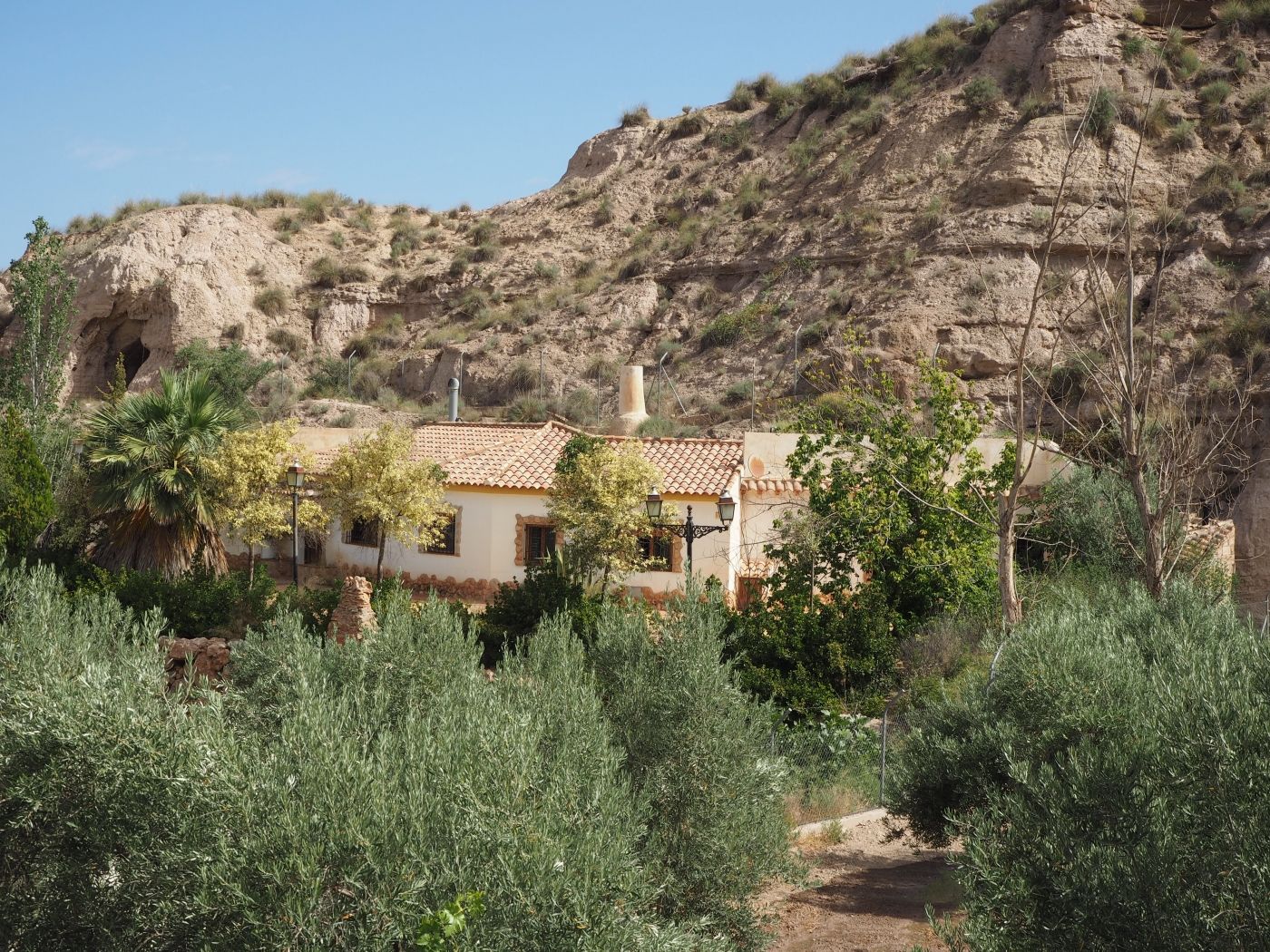 Chalet de 3 dormitorios con piscina en Granada – Foto 12