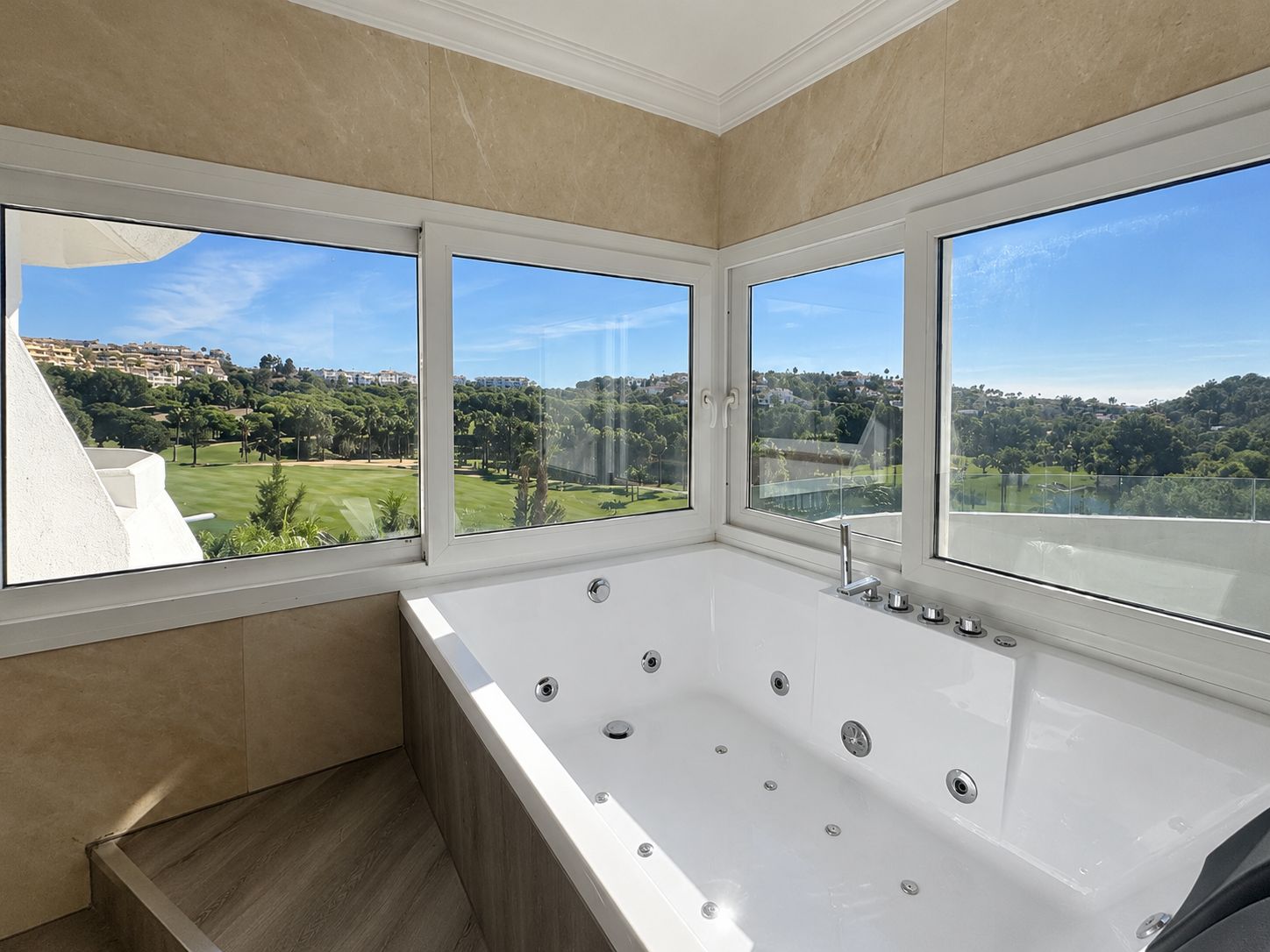 4 Bedroom Villa in Benalmádena - Foto 19