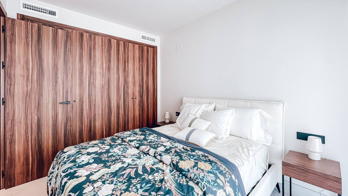 3 Bedroom Apartment in San Pedro de Alcántara - Photo 18