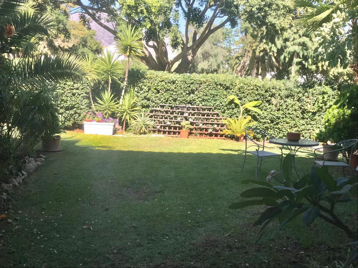 4 Bedroom Villa in Benahavís - Foto 16