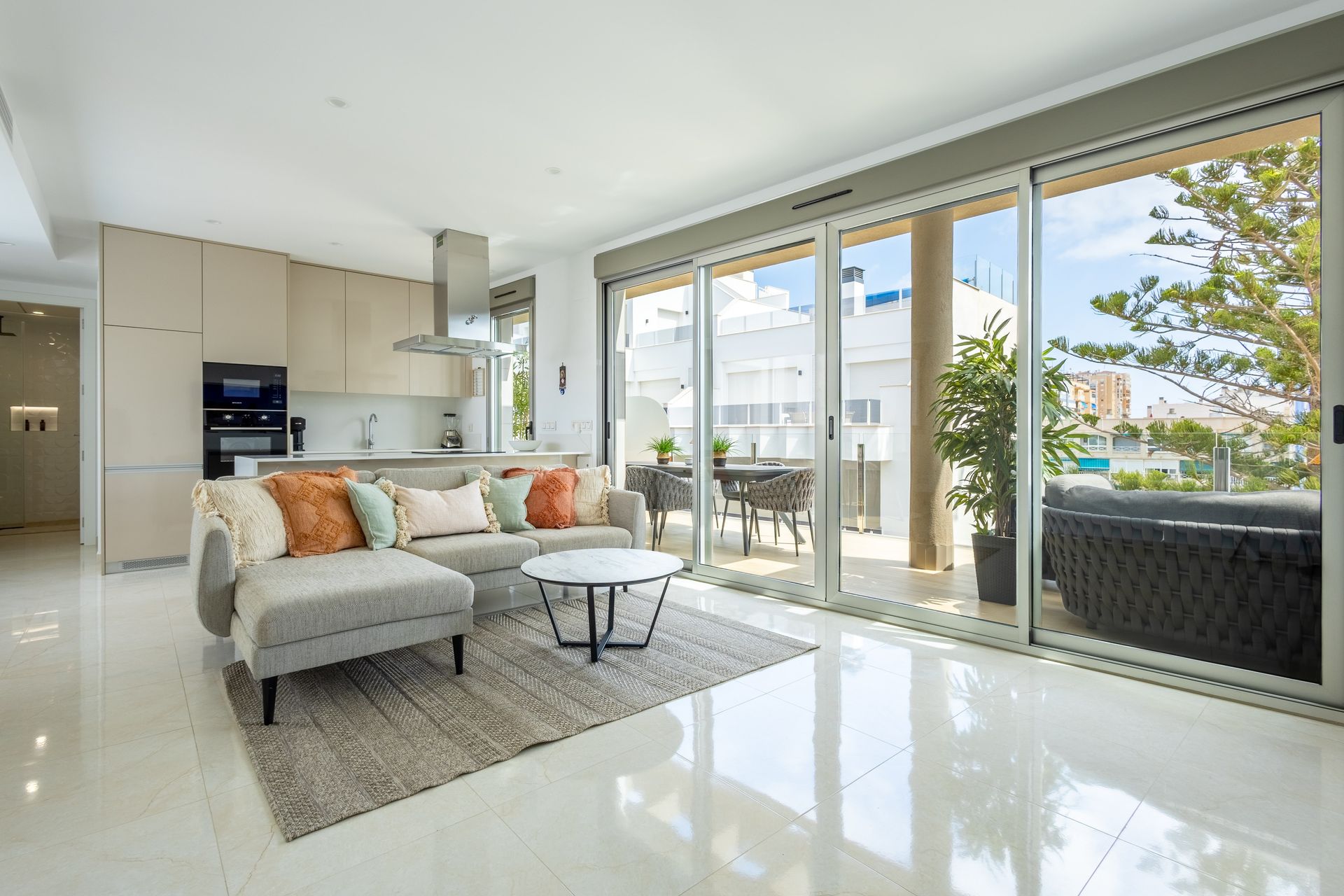 Apartamento com 4 quartos com piscina em Alicante, Espanha – Foto 6