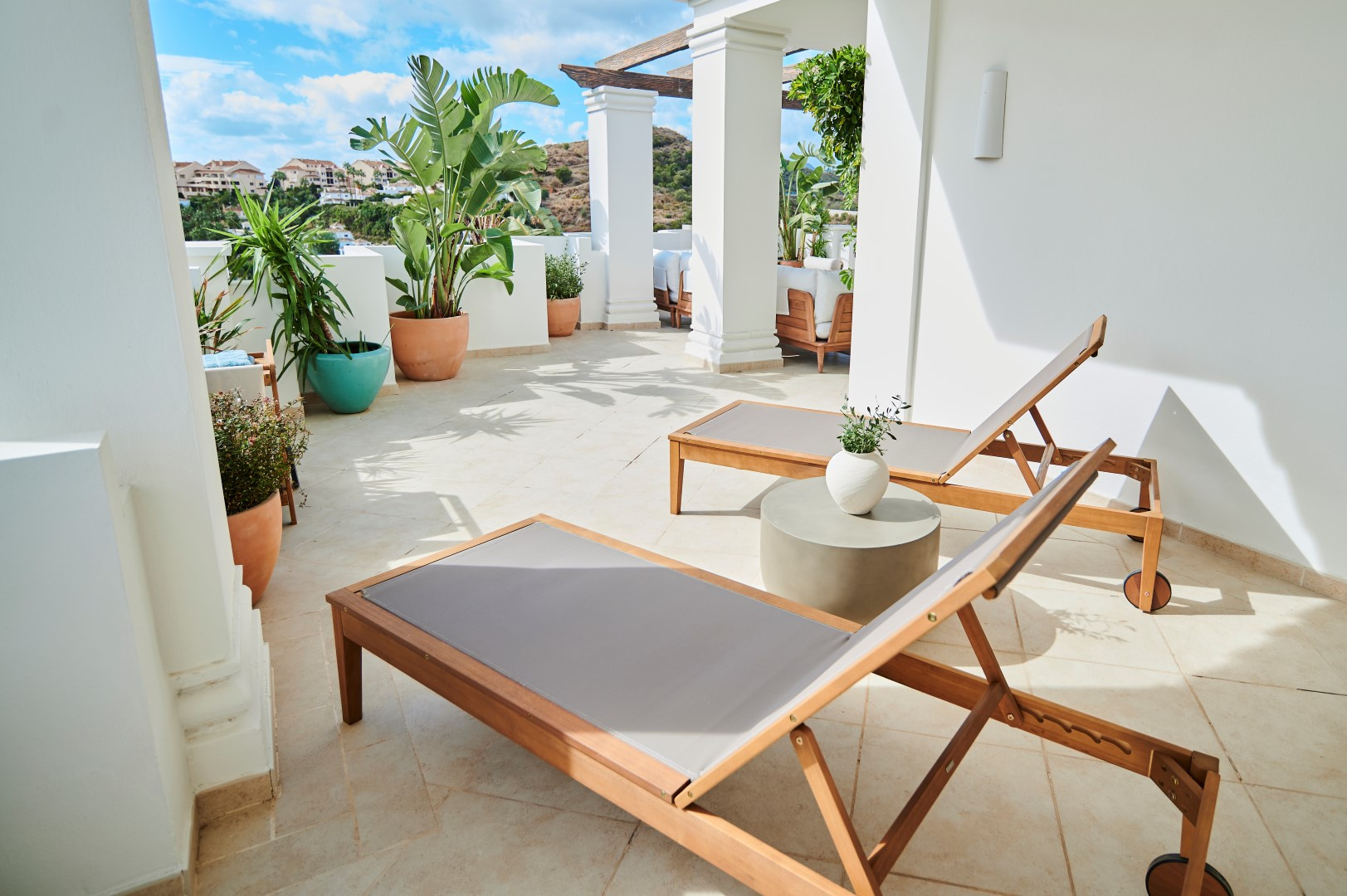 2 Bedroom Apartment in Marbella - Photo 34