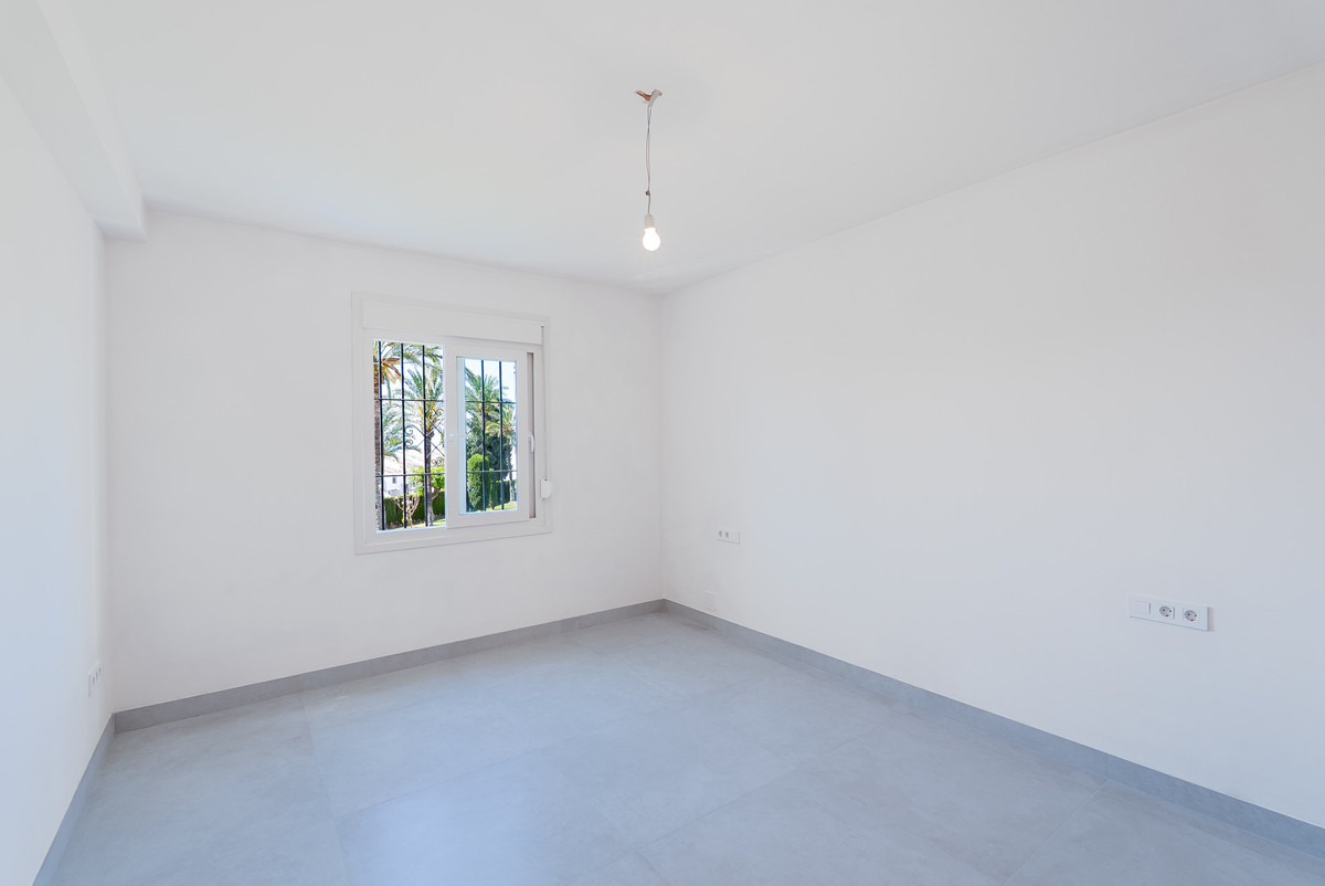 3 Bedroom Apartment in Marbella - Фото 22