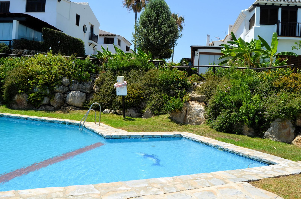 3 Bedroom Townhouse in Estepona - Фото 22