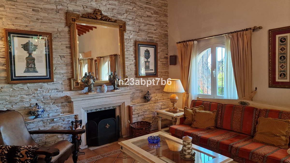 4 Bedroom Villa in Marbella - Foto 4