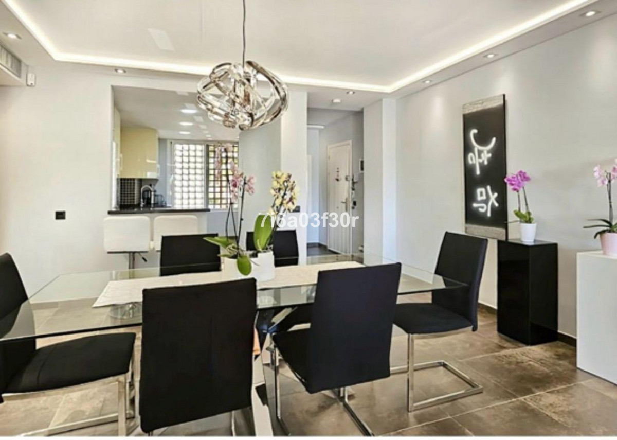 2 Bedroom Apartment in Estepona - Foto 16