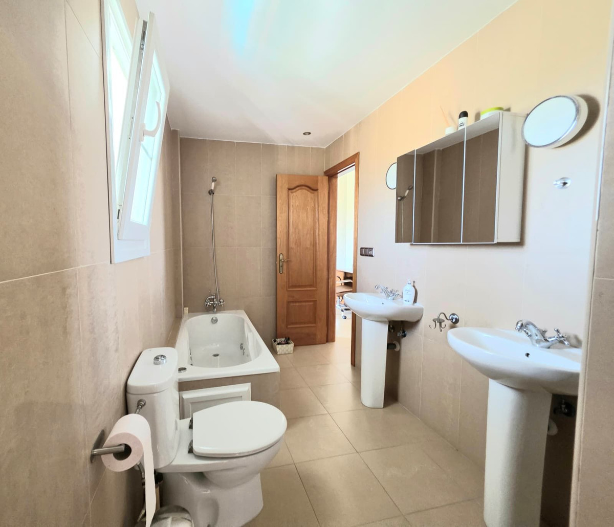 4 Bedroom Villa in Alhaurín el Grande - Foto 25
